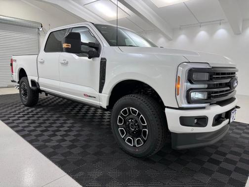 2026 Ford F-350 Platinum