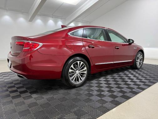 2019 Buick LaCrosse Preferred