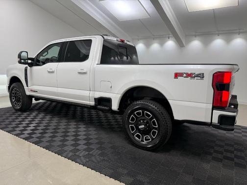 2026 Ford F-250 Platinum