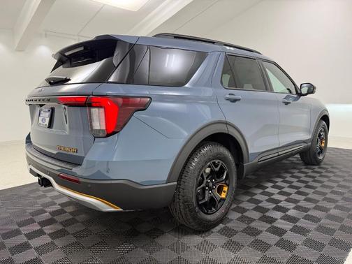 Vapor Blue Metallic 2026 Ford Explorer Tremor