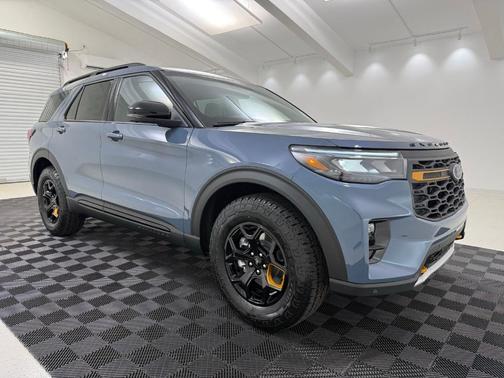 Vapor Blue Metallic 2026 Ford Explorer Tremor