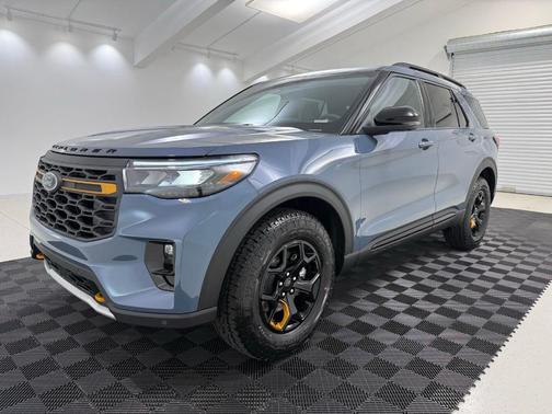 Vapor Blue Metallic 2026 Ford Explorer Tremor