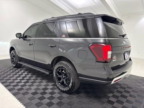 Gray Metallic 2024 Ford Expedition Timberline
