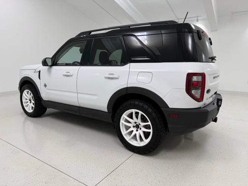 Oxford White 2021 Ford Bronco Sport Outer Banks