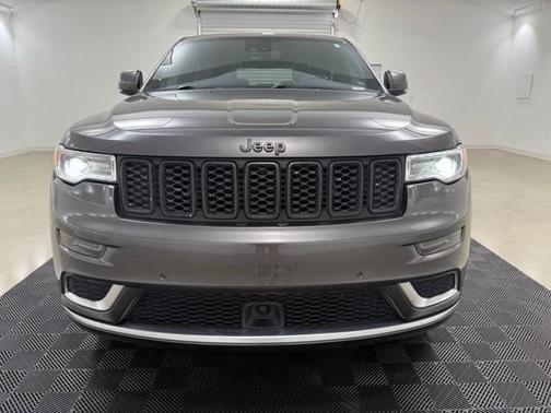 2019 Jeep Grand Cherokee Summit