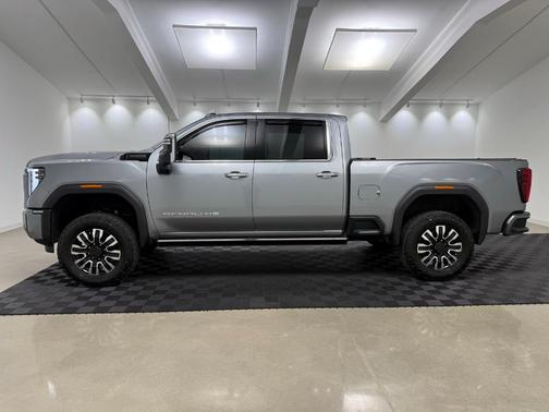 2024 GMC Sierra 2500 Denali Ultimate