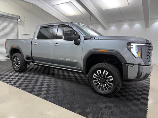 2024 GMC Sierra 2500 Denali Ultimate
