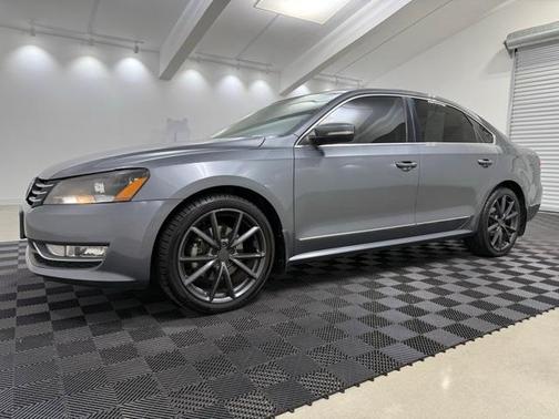 2014 Volkswagen Passat 2.0L TDI DSG SEL Premium