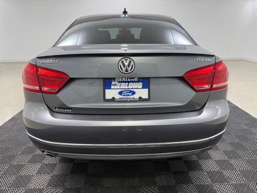2014 Volkswagen Passat 2.0L TDI DSG SEL Premium