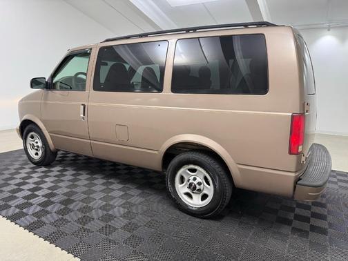 2003 GMC Safari