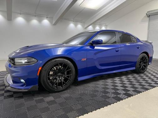 2019 Dodge Charger Scat Pack