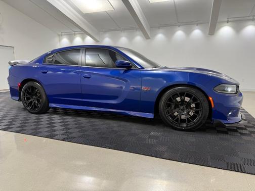 2019 Dodge Charger Scat Pack
