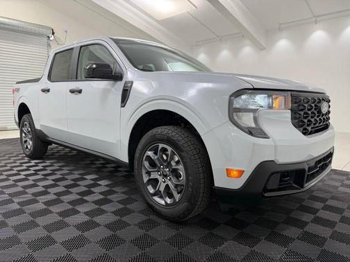 Space White Metallic 2026 Ford Maverick XLT