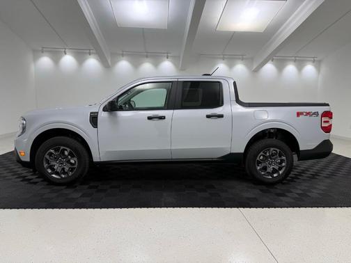 Space White Metallic 2026 Ford Maverick XLT