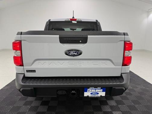 Space White Metallic 2026 Ford Maverick XLT