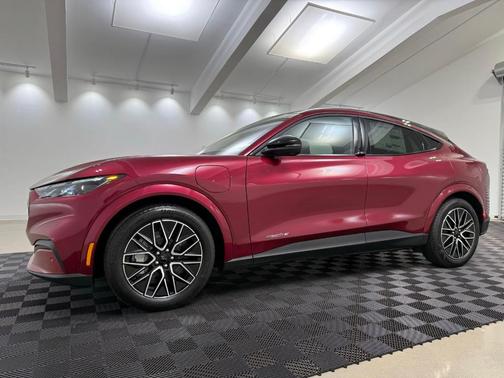 Molten 2025 Ford Mustang Mach-E Premium