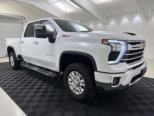 Summit White 2024 Chevrolet Silverado 2500 LTZ
