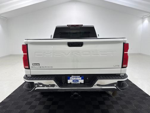 Summit White 2024 Chevrolet Silverado 2500 LTZ