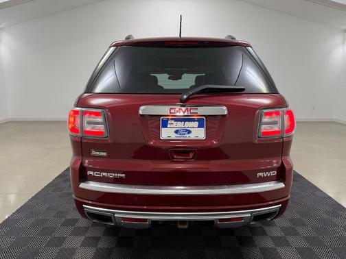 2015 GMC Acadia Denali