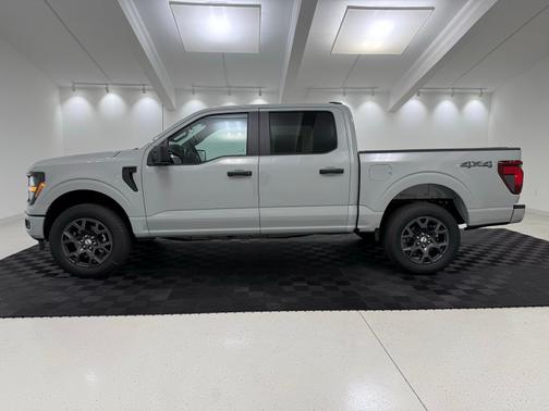 Avalanche 2026 Ford F-150 STX