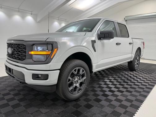 Avalanche 2026 Ford F-150 STX