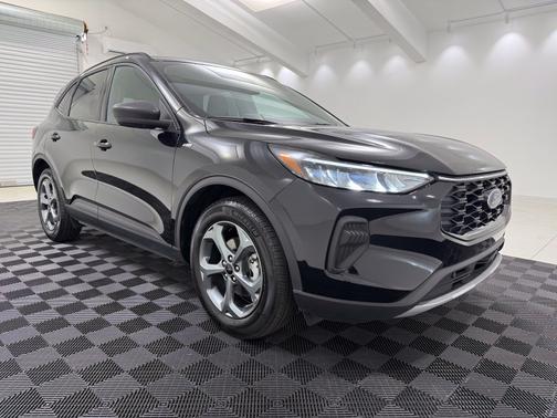Black Metallic 2025 Ford Escape ST-Line