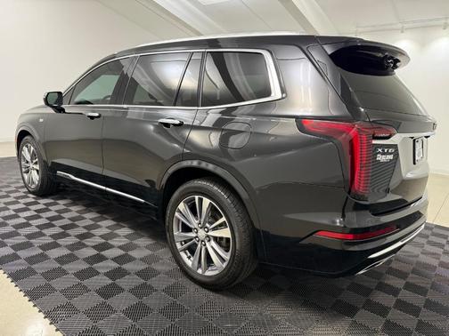 2020 Cadillac XT6 Premium Luxury FWD