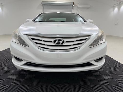 Shimmering White Mica 2013 Hyundai SONATA GLS