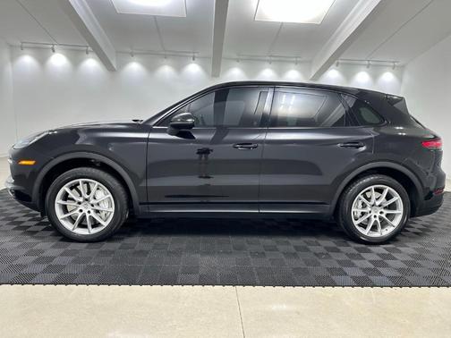 2019 Porsche Cayenne Base