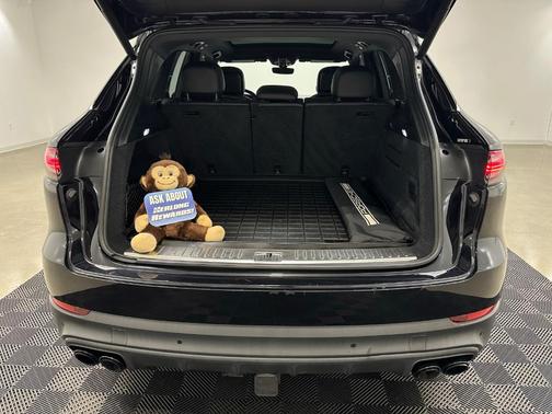 2019 Porsche Cayenne Base