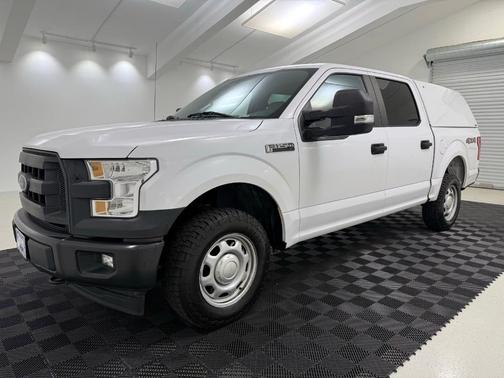 Oxford White 2017 Ford F-150 XL