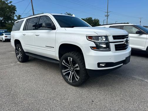 Summit White 2018 Chevrolet Suburban Premier
