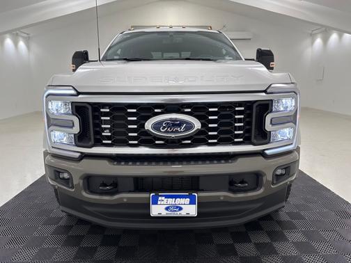 Star White Metallic Tri-Coat 2026 Ford F-450 King Ranch