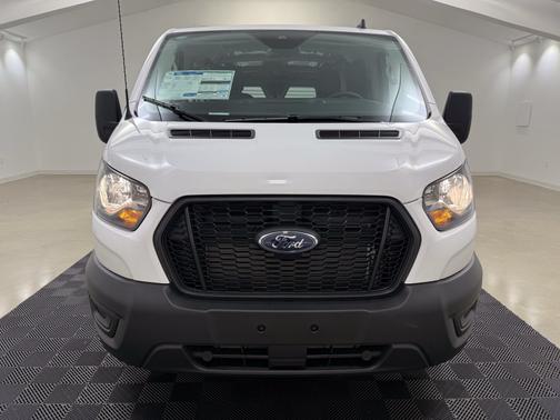 Oxford White 2025 Ford Transit-250 Base
