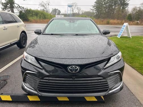 2022 Toyota Camry XLE