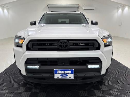Ice 2025 Toyota 4Runner SR5