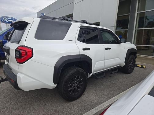Ice 2025 Toyota 4Runner SR5