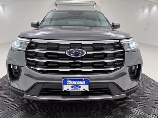 Carbonized Gray Metallic 2026 Ford Explorer Active (200A) 4WD