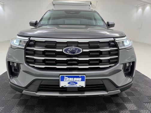 Carbonized Gray Metallic 2026 Ford Explorer Active