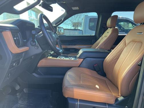 2023 Ford Expedition Max Platinum