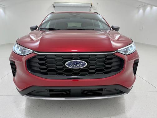 Rapid Red Metallic Tinted Clearcoat 2026 Ford Escape ST-Line