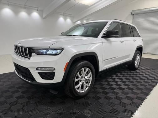 Bright White Clearcoat 2022 Jeep Grand Cherokee Limited