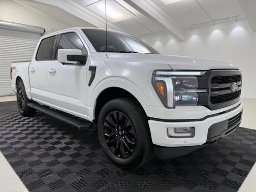 Oxford White 2024 Ford F-150 Lariat
