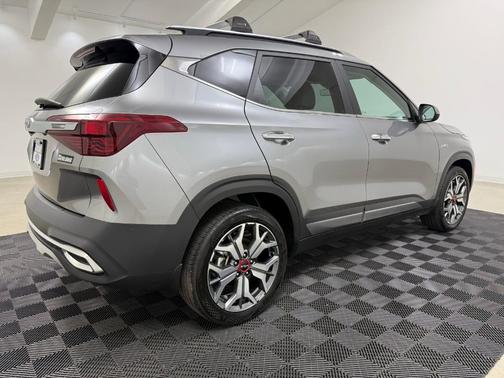 2023 Kia Seltos SX