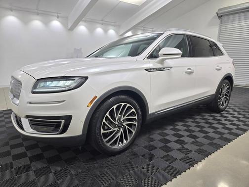 2019 Lincoln Nautilus Reserve