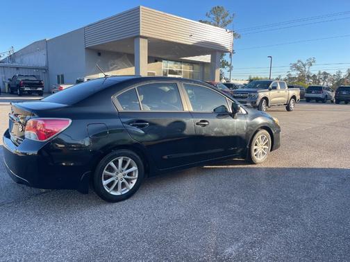 2014 Subaru Impreza 2.0i Premium