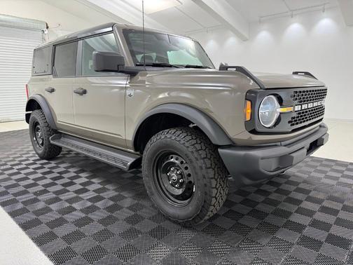 Gray 2026 Ford Bronco Big Bend