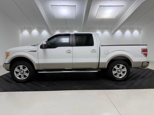 White 2010 Ford F-150 Lariat