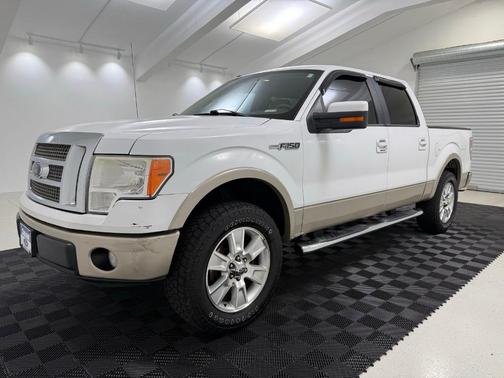 White 2010 Ford F-150 Lariat SuperCrew