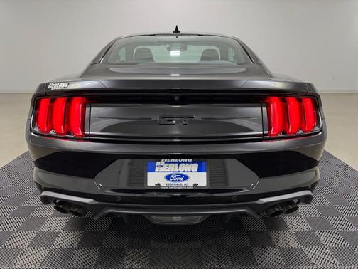2022 Ford Mustang GT Premium